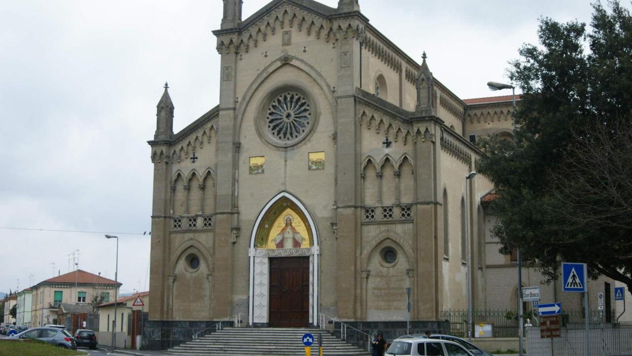 La parrocchia del Sacro cuore (foto d'archivio)