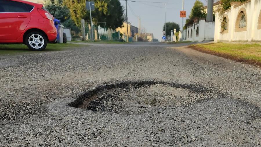 Casumaro, emergenza asfalto: servono interventi urgenti