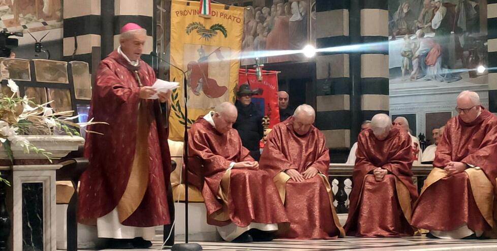 Il vescovo Giovanni Nerbini durante l’omelia pronunciata in Duomo