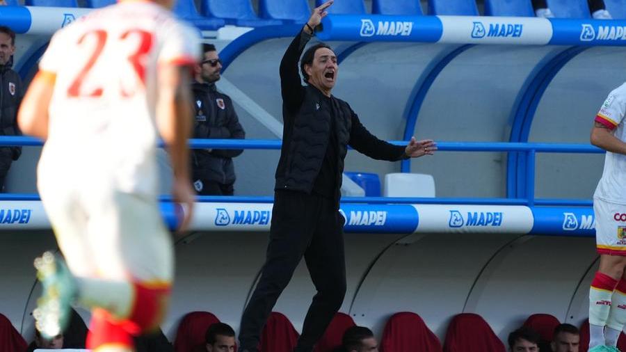 Reggio Emilia, l’allenatore Nesta: «Ora mangerò il panettone»