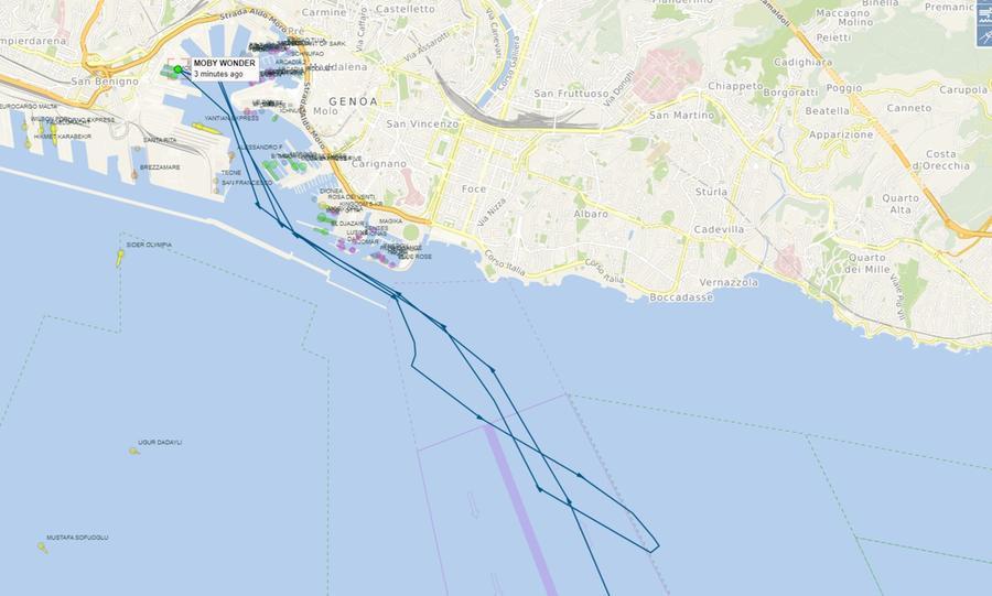 Genova, collisione con un rimorchiatore per la Moby Wonder: partenza per Porto Torres ritardata di 5 ore e mezza