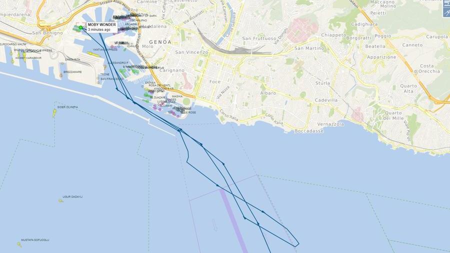 Genova, collisione con un rimorchiatore per la Moby Wonder: partenza per Porto Torres ritardata di 5 ore e mezza