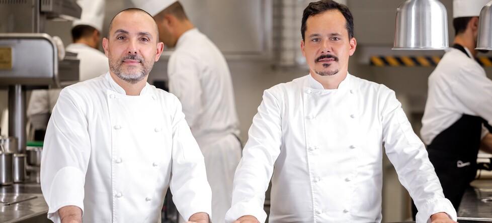 A sinistra Riccardo Monco, chef dell’Enoteca Pinchiorri, con Alessandro Della Tommasina