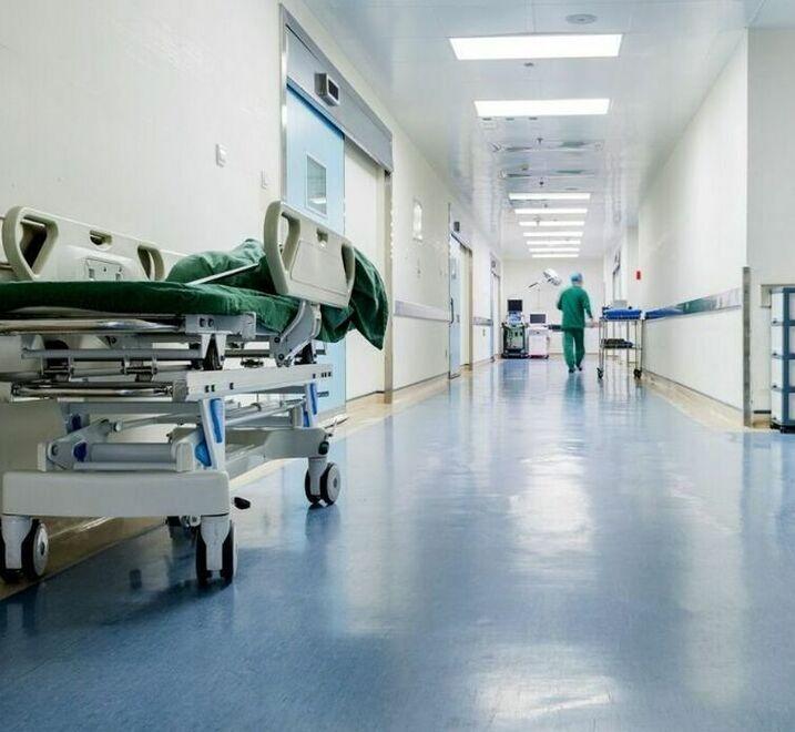 Modena e una sanità in difficoltà: «Le lunghe attese di Natale? Troppi casi e pochi medici»