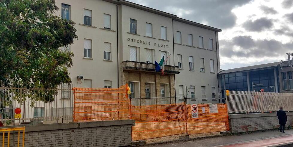 Ospedale di Pontedera, traslochi al via: dopo Befana ruspe al lavoro