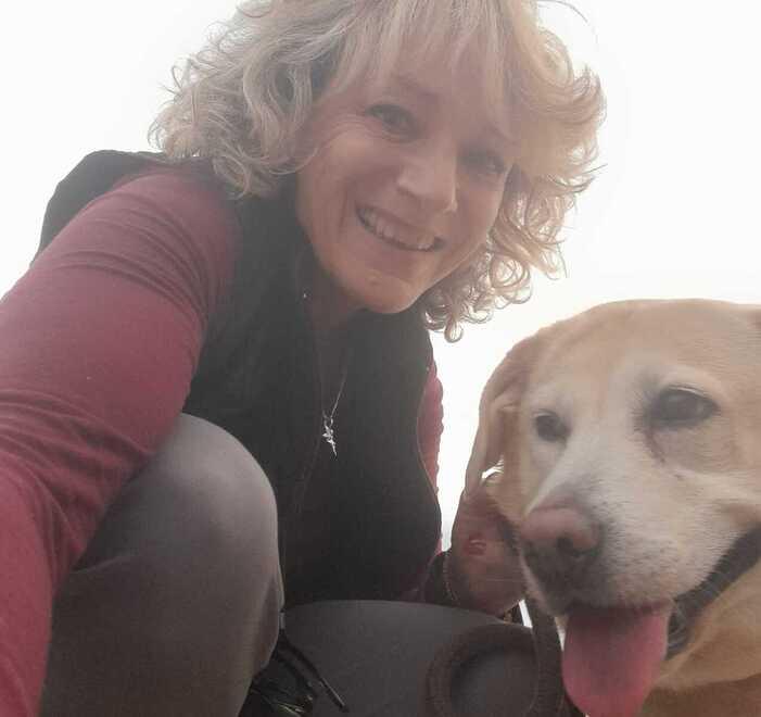 Addio Antonella, poetessa e pittrice uccisa da una malattia a 64 anni