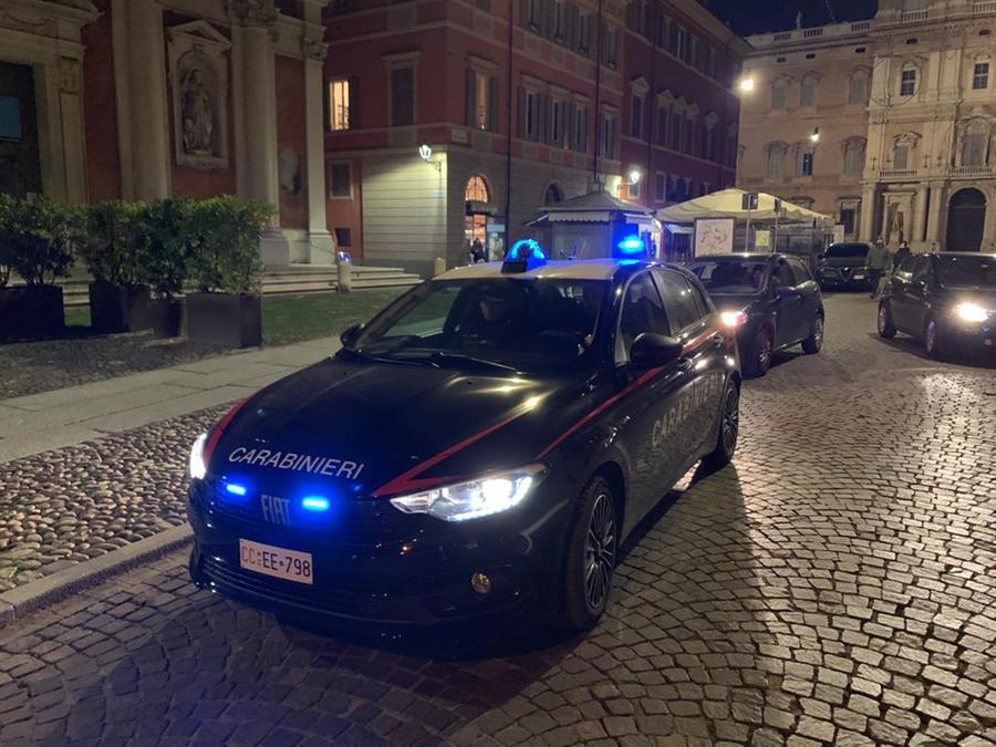 Modena, stalkera una ragazza per tre anni: denunciato dopo le minacce di morte e l’aggressione