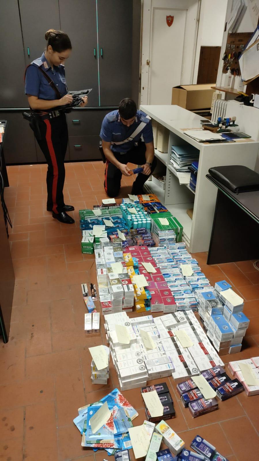 Lucca, furti nei supermercati: quattro denunciati