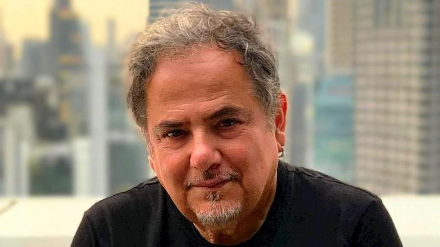 Il musicista Enzo Favata