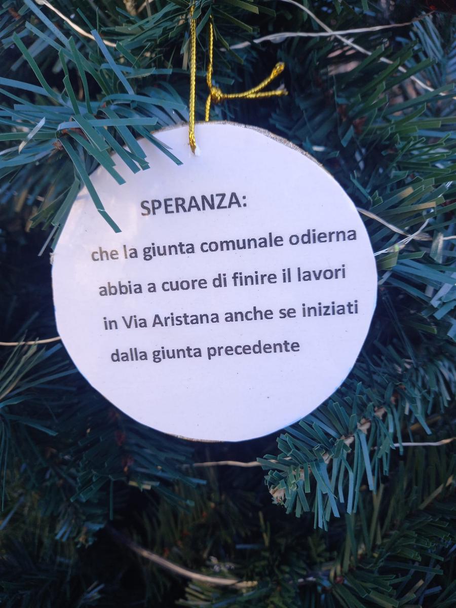 Via Aristana, una strada a metà