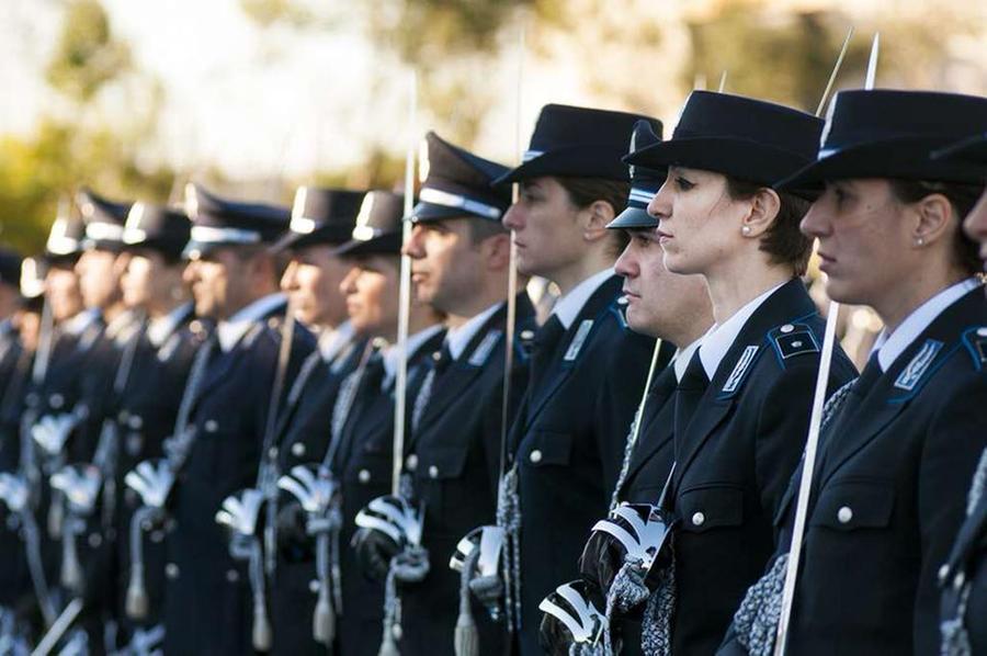 Ispettori di polizia penitenziaria: «Il concorso discrimina le donne»