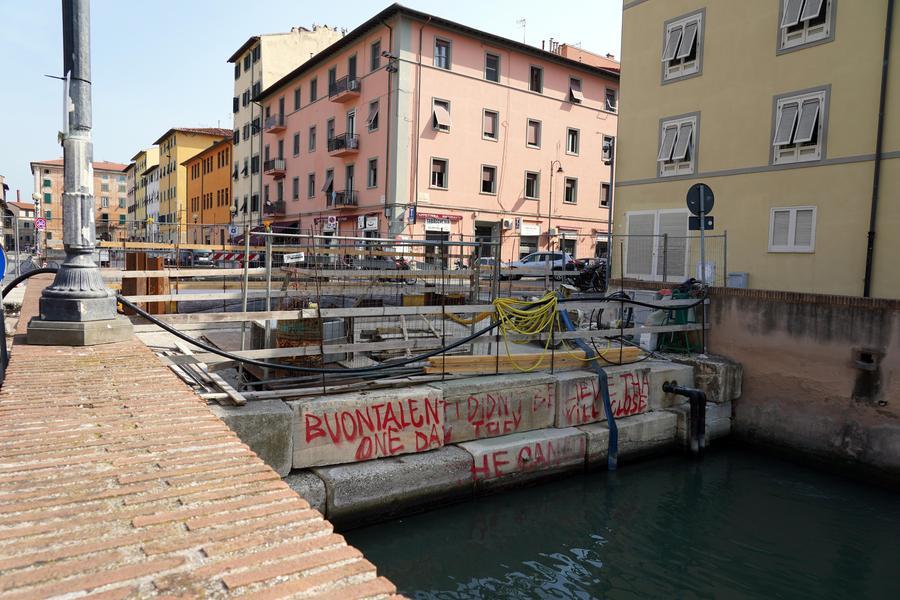 LIVORNO- lavori ponte quartiere Venezia, piazza luogo Pio, via Caprera