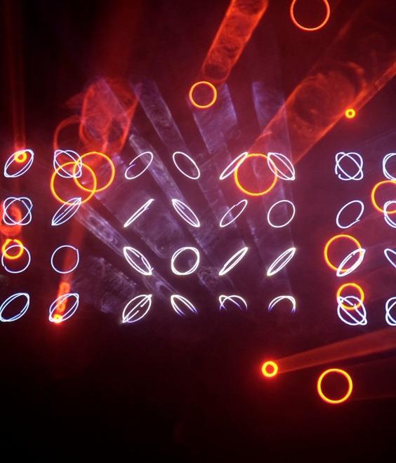 Luci, suoni e brindisi in Sant’Agostino: il nuovo anno di Modena. Guarda il video