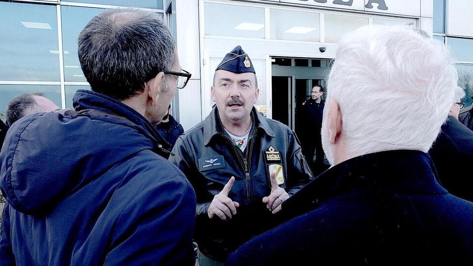 I segreti del comandante della 46° Brigata: «A 17 anni pilotavo gli aerei senza avere la patente dell’auto»