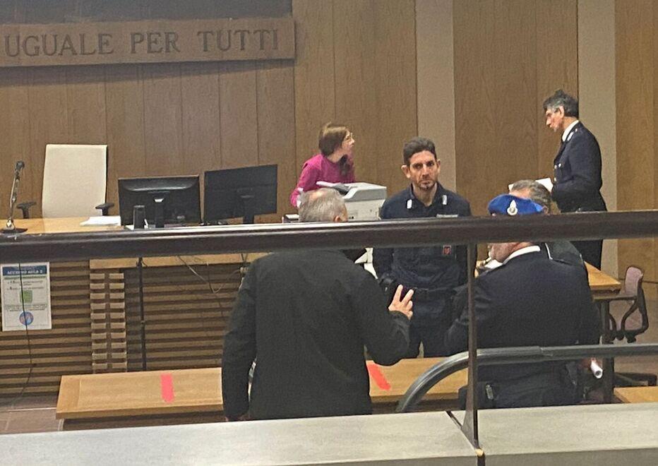 Il proprietario accoltella l’inquilino: arrestato per tentato omicidio