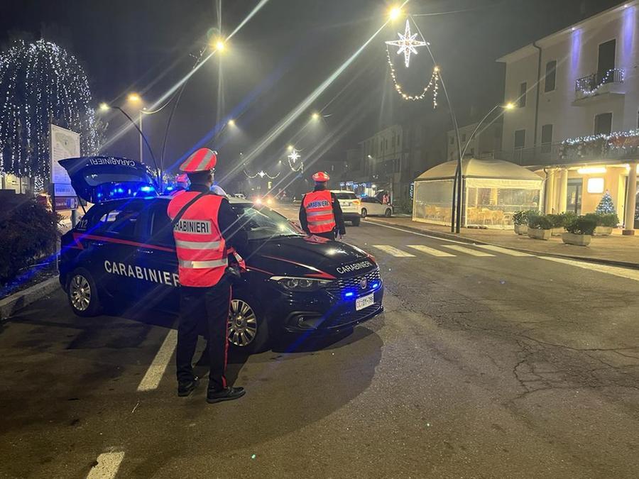 Sassuolo, tenta il furto nell’esercizio commerciale: preso 42enne