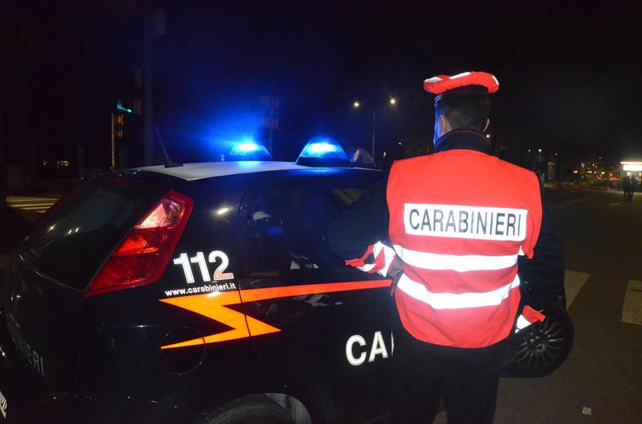 San Prospero, spararono colpi di pistola durante una festa: cinque giovani finiscono nei guai