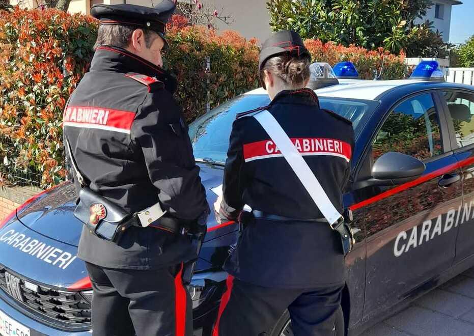 Altopascio, quattro anni di botte e vessazioni: lei scappa di casa e lo denuncia<br type="_moz" />
