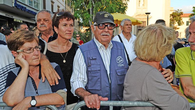 Tripoli Giannini a cento anni, nel 2012, mentre segue la Targa Cecina