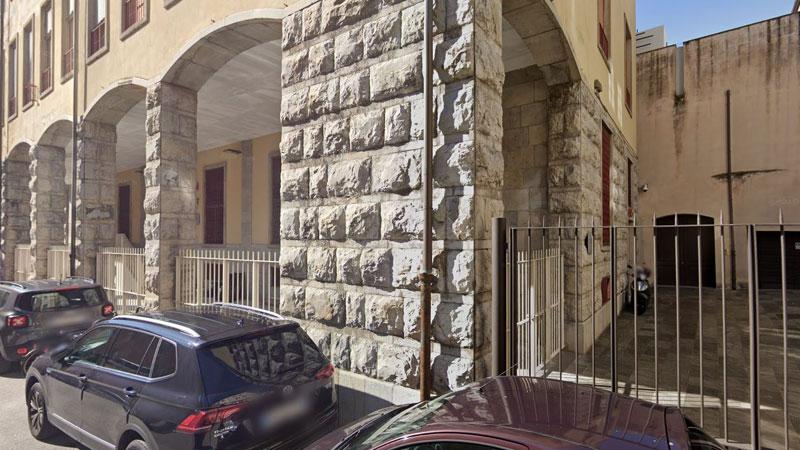 La sede di Apes in piazza Facchini a Pisa