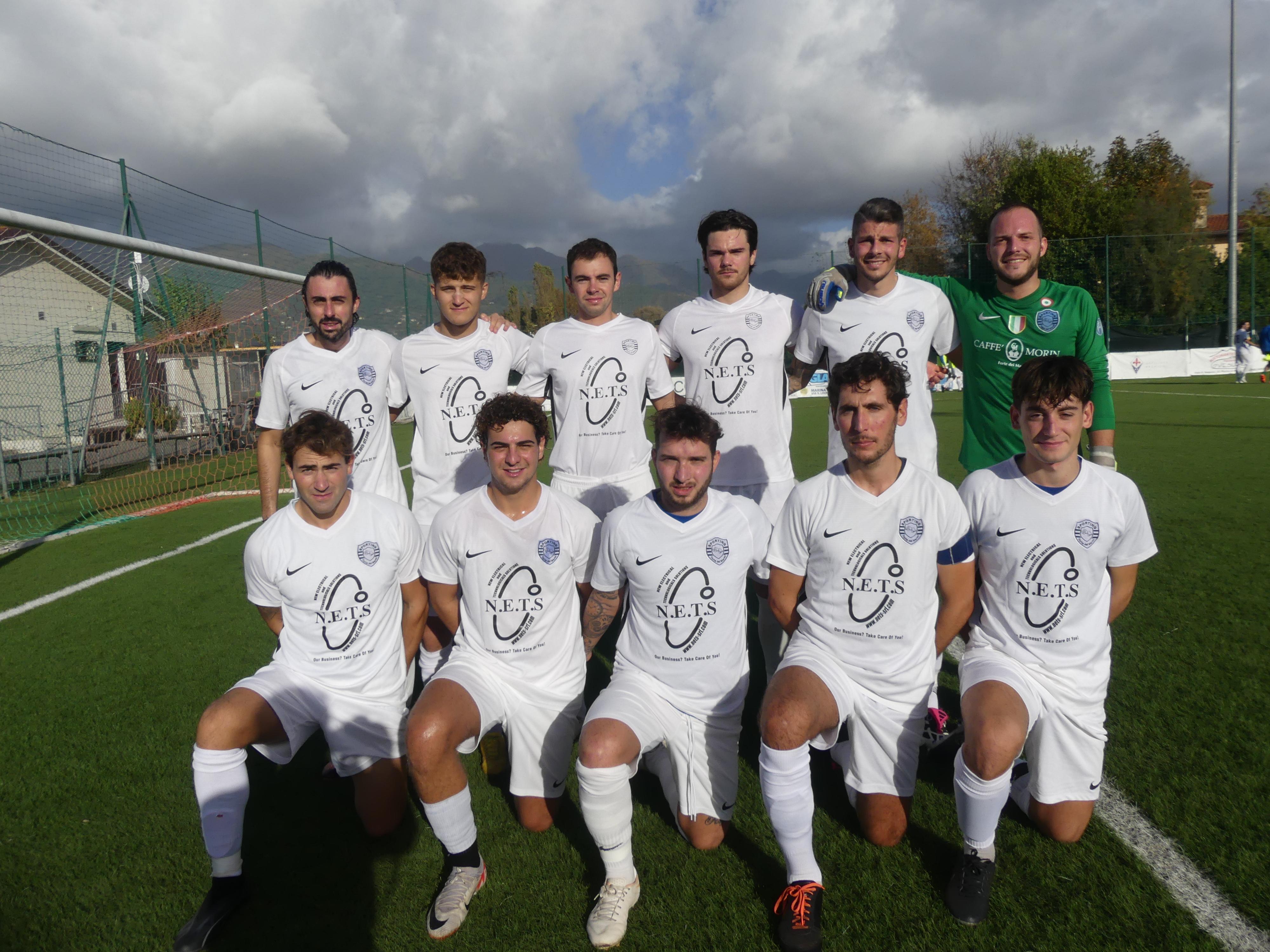 La formazione dello Sporting Forte dei Marmi