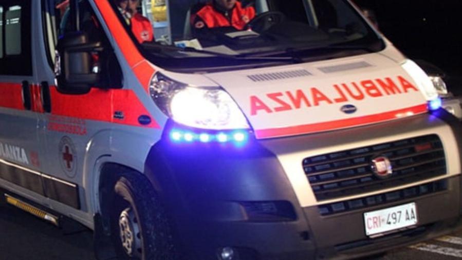Surfista muore al Calambrone: tragedia sulla spiaggia, chi è la vittima