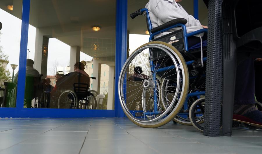 «Fino al 2025 nessuno sconto Isee altrimenti le Cra chiuderanno»