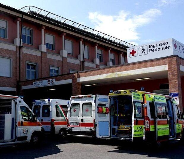 Pisa, pronto soccorso di nuovo nel caos: in attesa del ricovero 50 pazienti