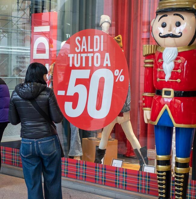 Saldi al via: si spenderanno fino a 140 euro a testa
