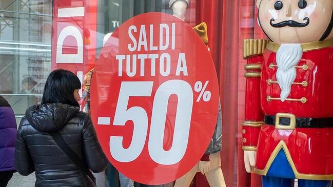 Saldi al via: si spenderanno fino a 140 euro a testa