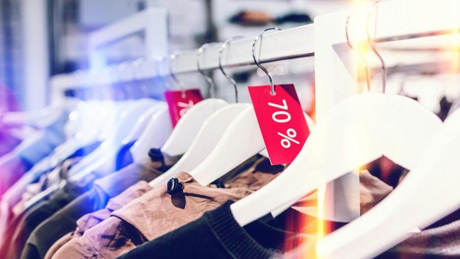 Saldi invernali e acquisti online, occhio alle truffe: le 5 cose a cui fare attenzione