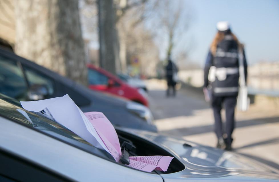 Firenze, sale il conto delle multe in città: il Comune incassa 112 milioni. Ogni 10 verbali 4 sono per eccesso di velocità