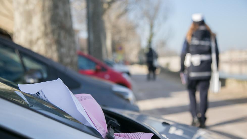 Firenze, sale il conto delle multe in città: il Comune incassa 112 milioni. Ogni 10 verbali 4 sono per eccesso di velocità