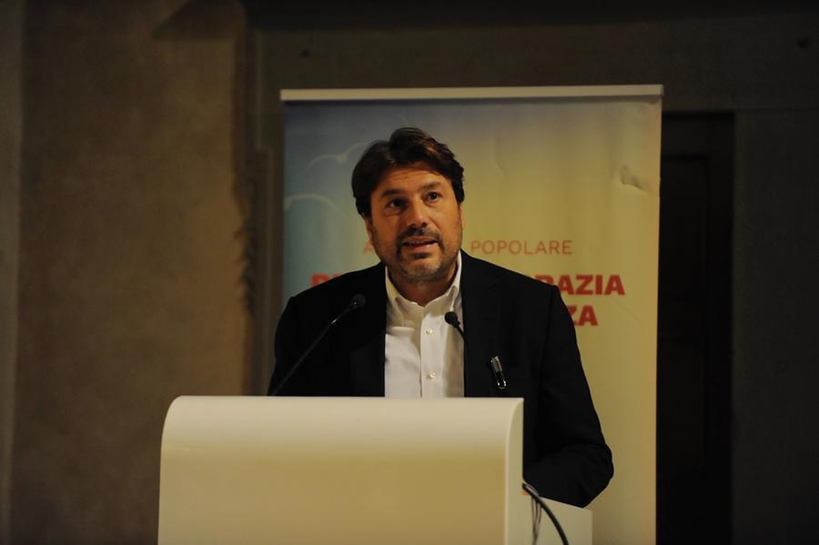 Firenze, addio campo largo: niente alleanza Pd-M5S. Contatti fra Del Re e Montanari