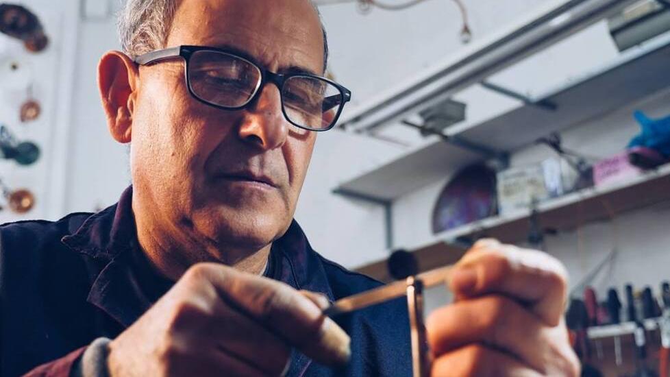 Adriano Concas, l’artigiano degli antichi utensili: «Do un tocco d’arte ai ravioli»