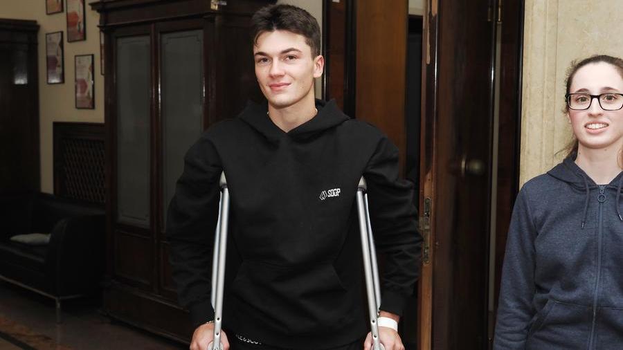 Il ragazzo attaccato dallo squalo replica a Selvaggia Lucarelli: “Grande errore con me”