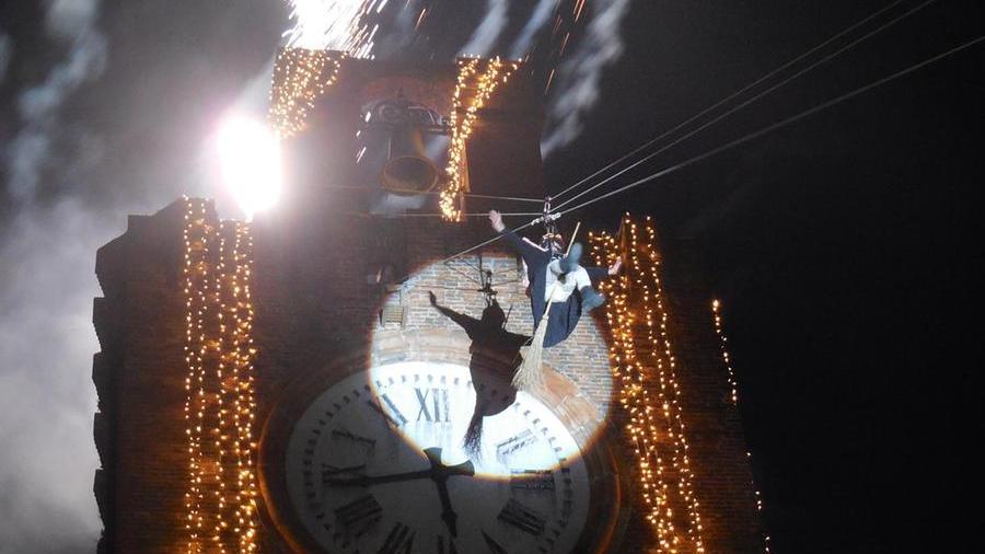 Maltempo, a Cascina niente Befana dei vigili del fuoco