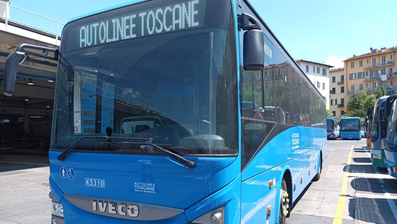 Un mezzo di Autolinee Toscane (foto d’archivio)