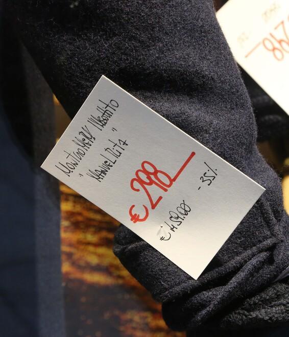 Il mito dei saldi regge ancora