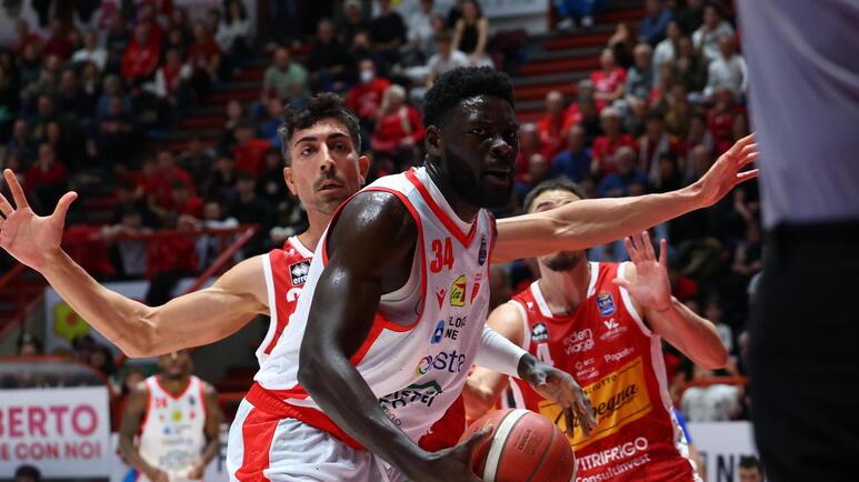 Derek Ogbeide primo in serie A per i rimbalzi