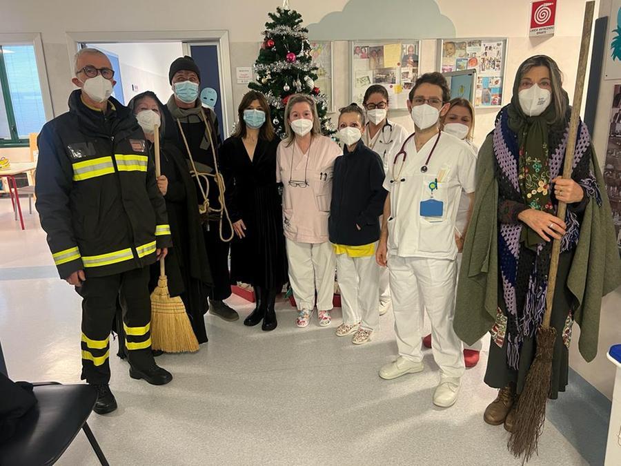 Empoli, annullata la Befana in piazza Farinata degli Uberti: calze per i piccoli ricoverati all’ospedale San Giuseppe