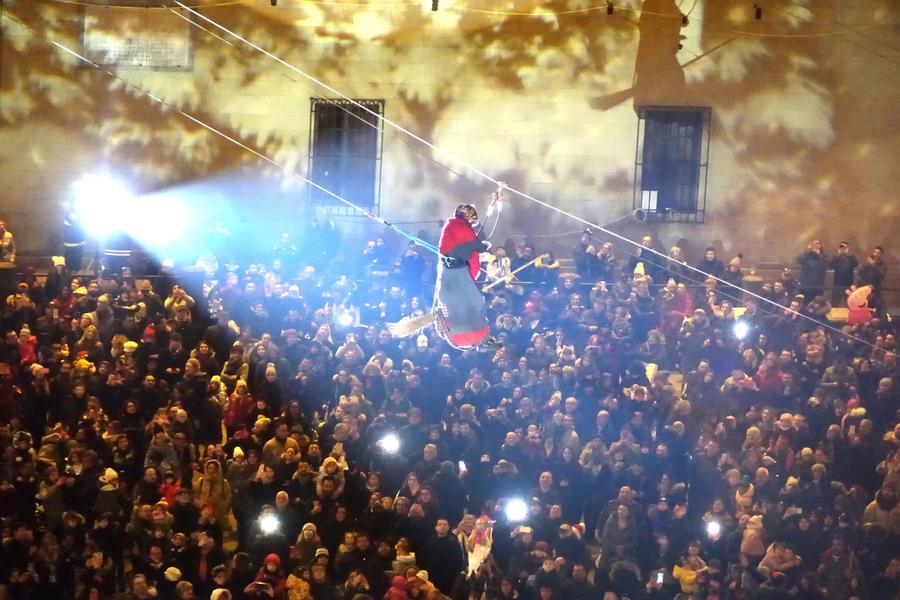 Maltempo, annullata la Befana dei pompieri a Pistoia