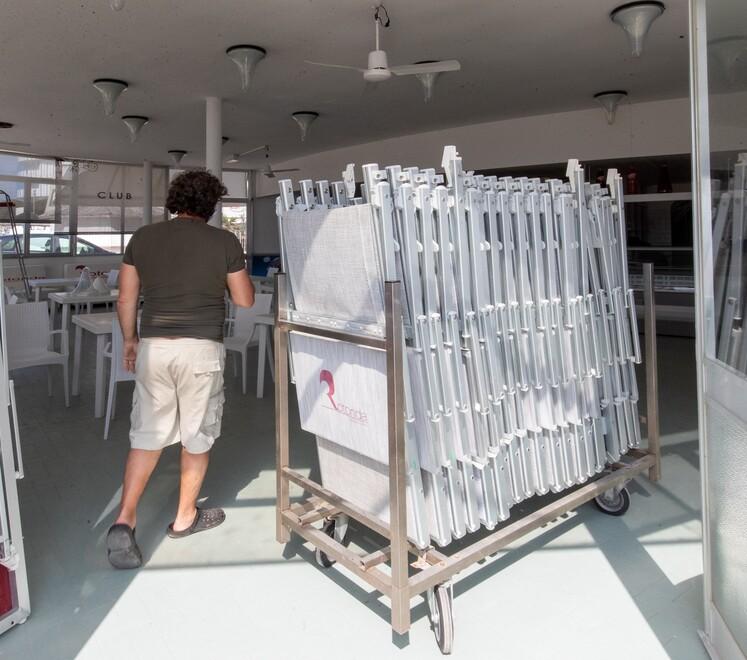 Comacchio, il 60% dei Bagni è in vendita: «I titolari non ce la fanno più»