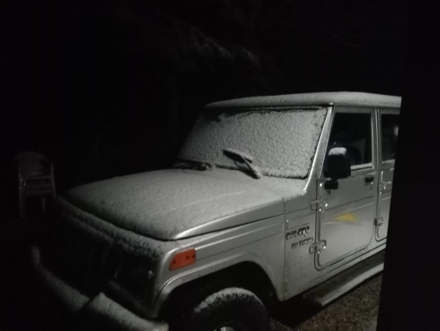 
	La neve caduta a Fonni ha imbiancato le auto

