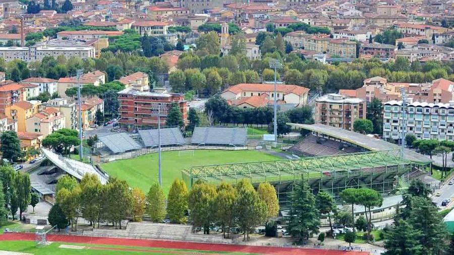 Vandali allo stadio Melani tentano di boicottare Pistoiese-Ravenna (che si gioca lo stesso)
