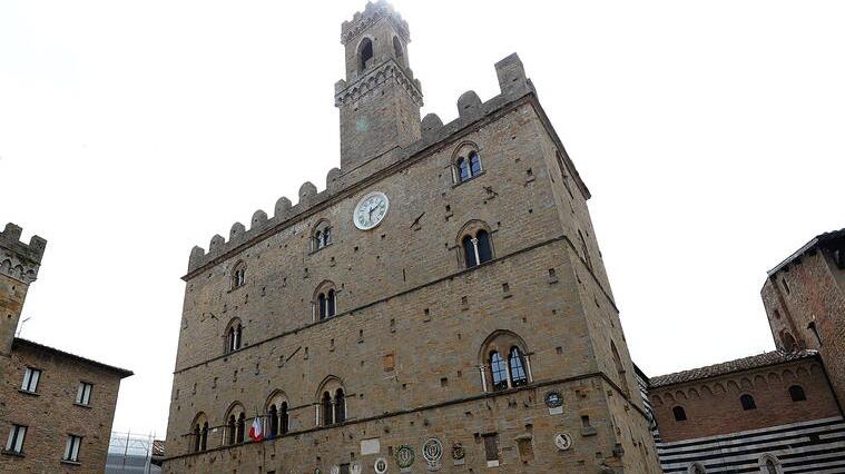 Volterra, un milione di euro di tasse non pagate: inviati mille avvisi di accertamento<br>