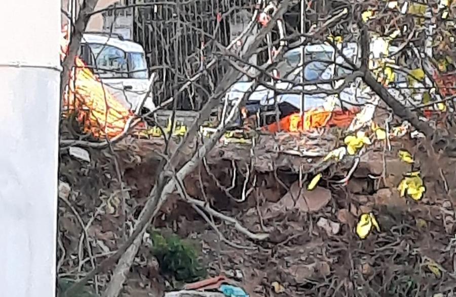 Sassari, cittadini in allarme: «In viale Trieste una pericolosa frana»