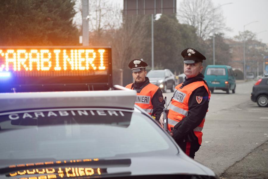 Modena, missione prevenzione: «La guida col cellulare è diventata una piaga»
