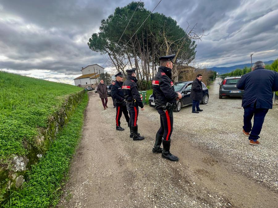 Agliana, trovato il corpo di un uomo carbonizzato davanti alla propria abitazione