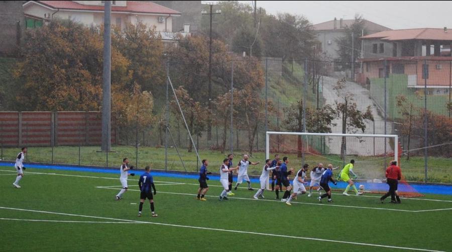 Mario Puddu, portiere e bomber a 53 anni